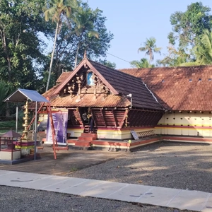 Visit Paravoor Bhagavathi Temple Near IndiaVacationz Stay Explore Paravoor Sree Bhagavathi Temple, just 2.5 km from IndiaVacationz Houseboat for a peaceful visit