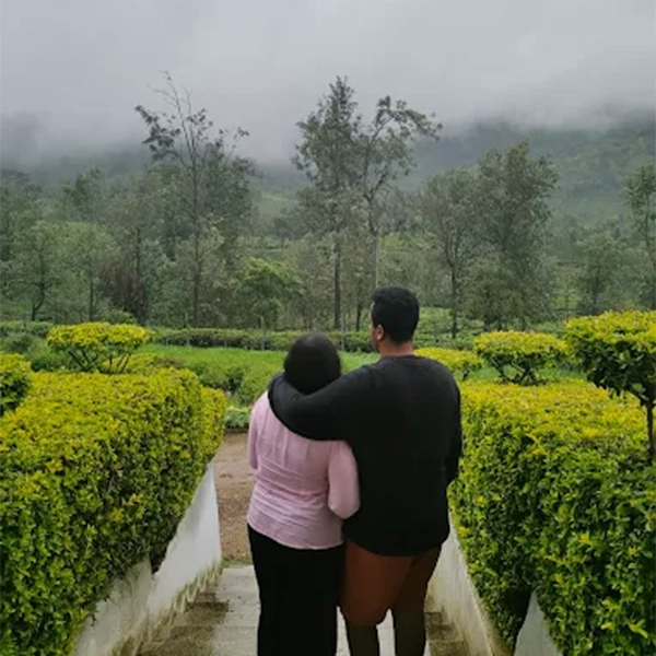 Pembroke family stay in Ooty offering comfortable accommodation for families in a peaceful hill setting.
