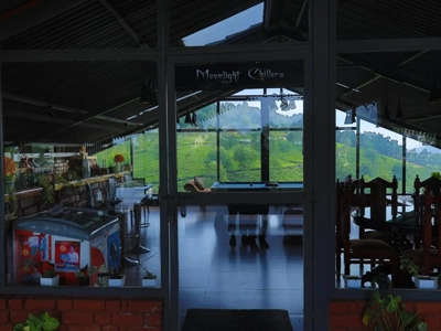 Book a luxury villa in Coonoor offering breathtaking mountain views and a peaceful hilltop experience