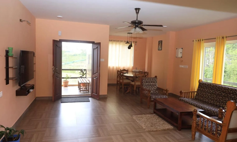 Stay at De Castle luxury villa and homestay in Coonoor for a peaceful and premium hill getaway