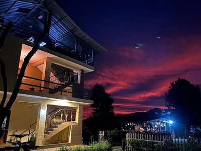 Explore the unique ice-covered look of De Castle Villa in Coonoor for a peaceful and scenic getaway