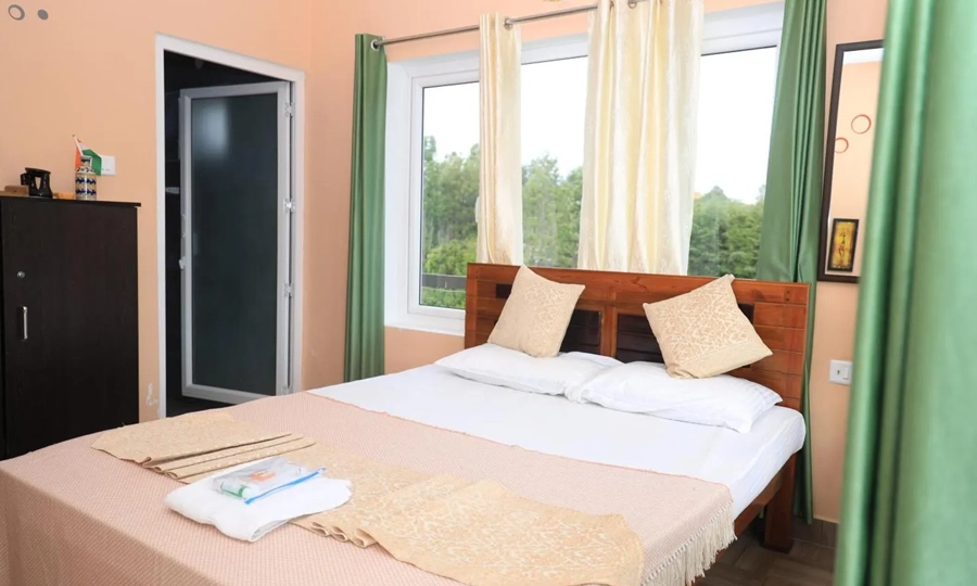 Book a peaceful retreat at De Castle Villa in Coonoor for a serene stay amidst nature and luxury comfort