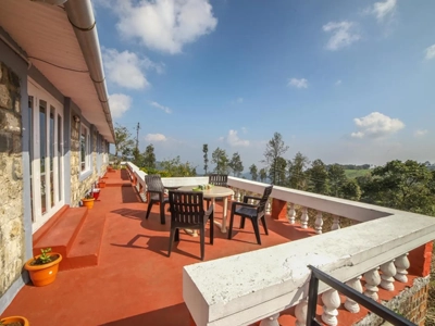 Enjoy a peaceful hill view homestay with stunning scenery and comfort at Rico Retreat in Kotagiri