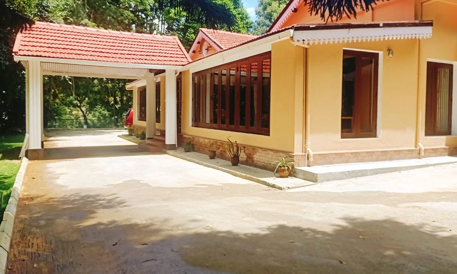 Book your stay at Shantiniketan Heritage Homestay in Coonoor, Ooty for a peaceful colonial-style retreat